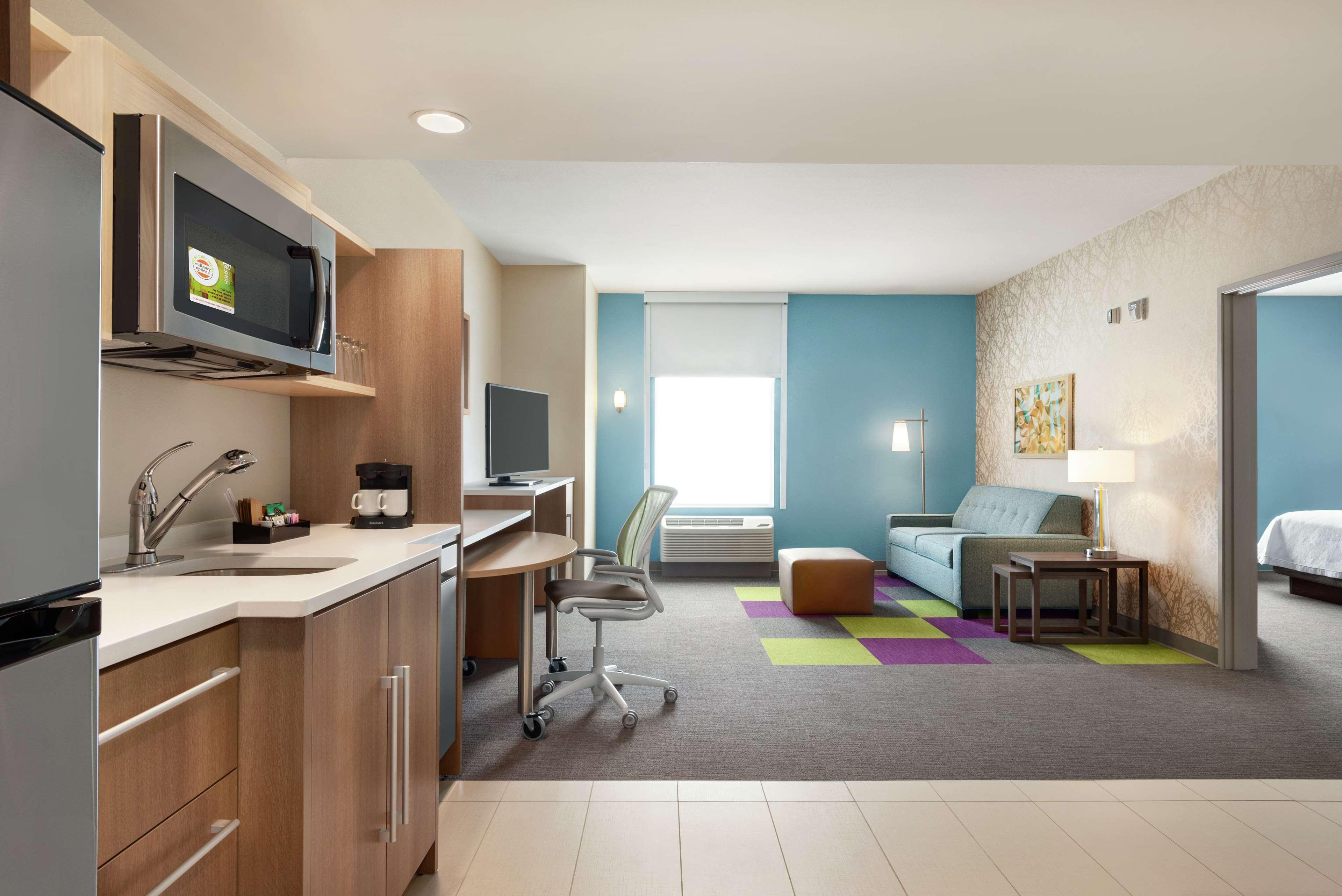 Home2 By Hilton Overland Park, Ks Hotel