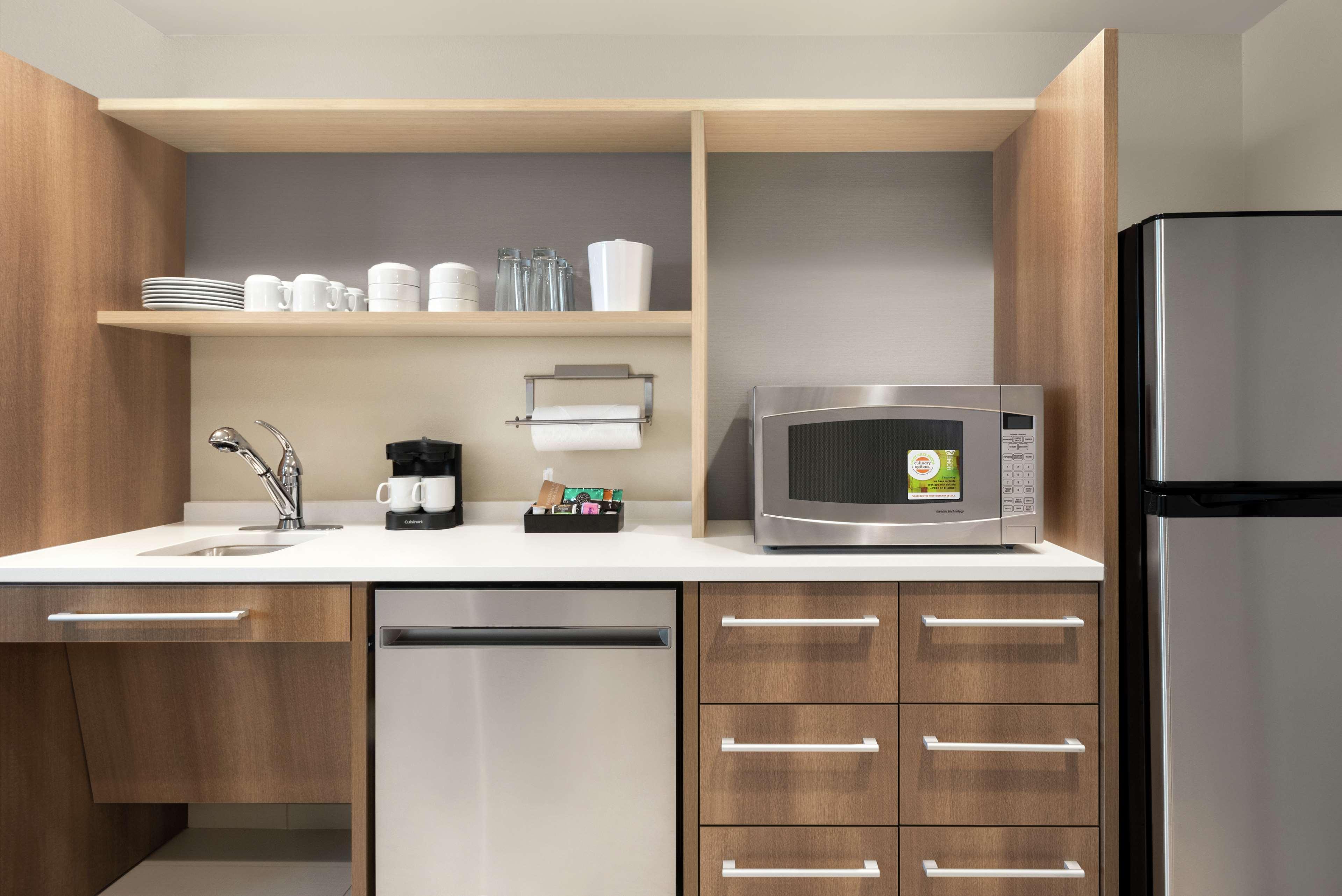 Hotel Home2 By Hilton Overland Park, Ks 3*