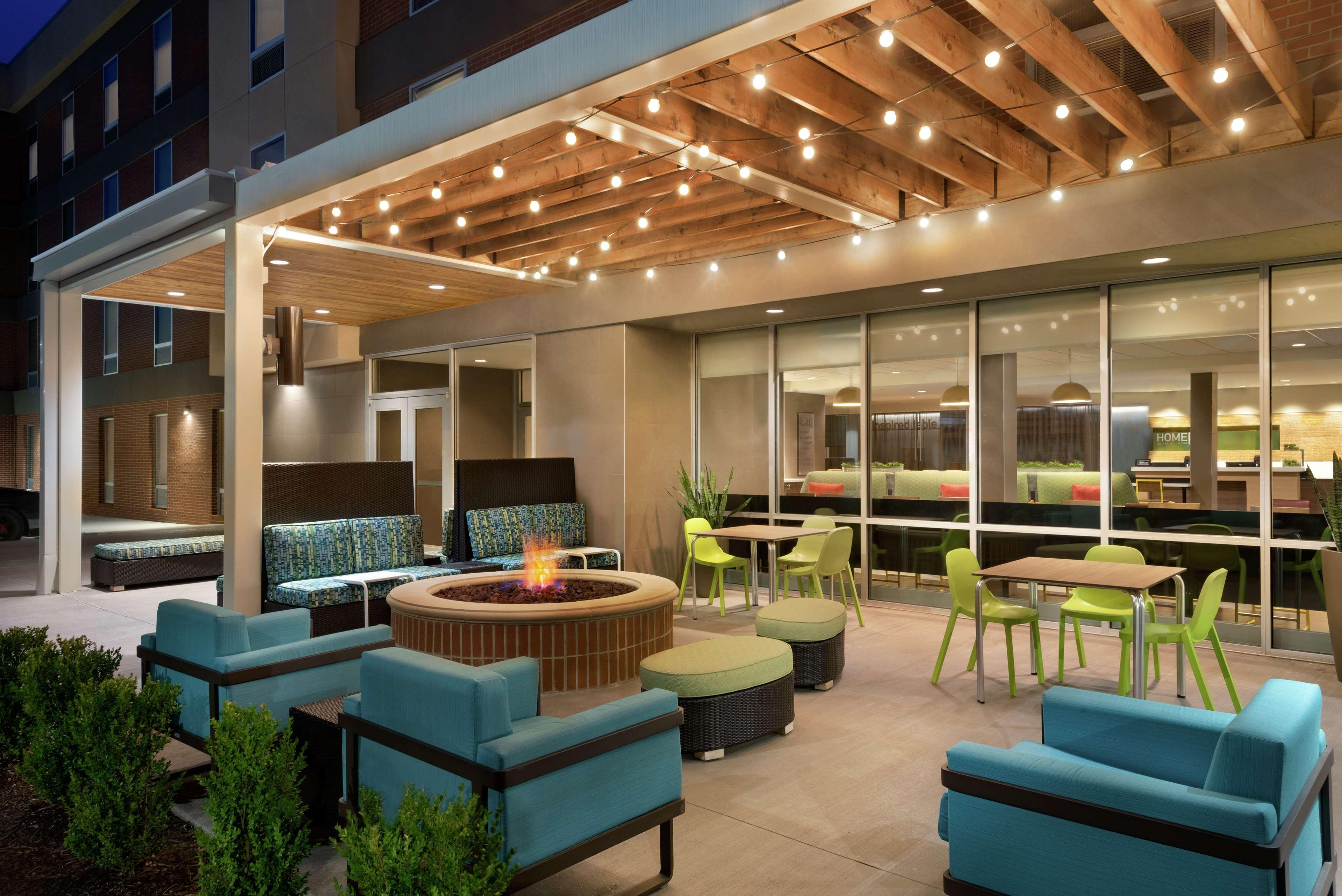 Home2 By Hilton Overland Park, Ks Hotel Overland Park