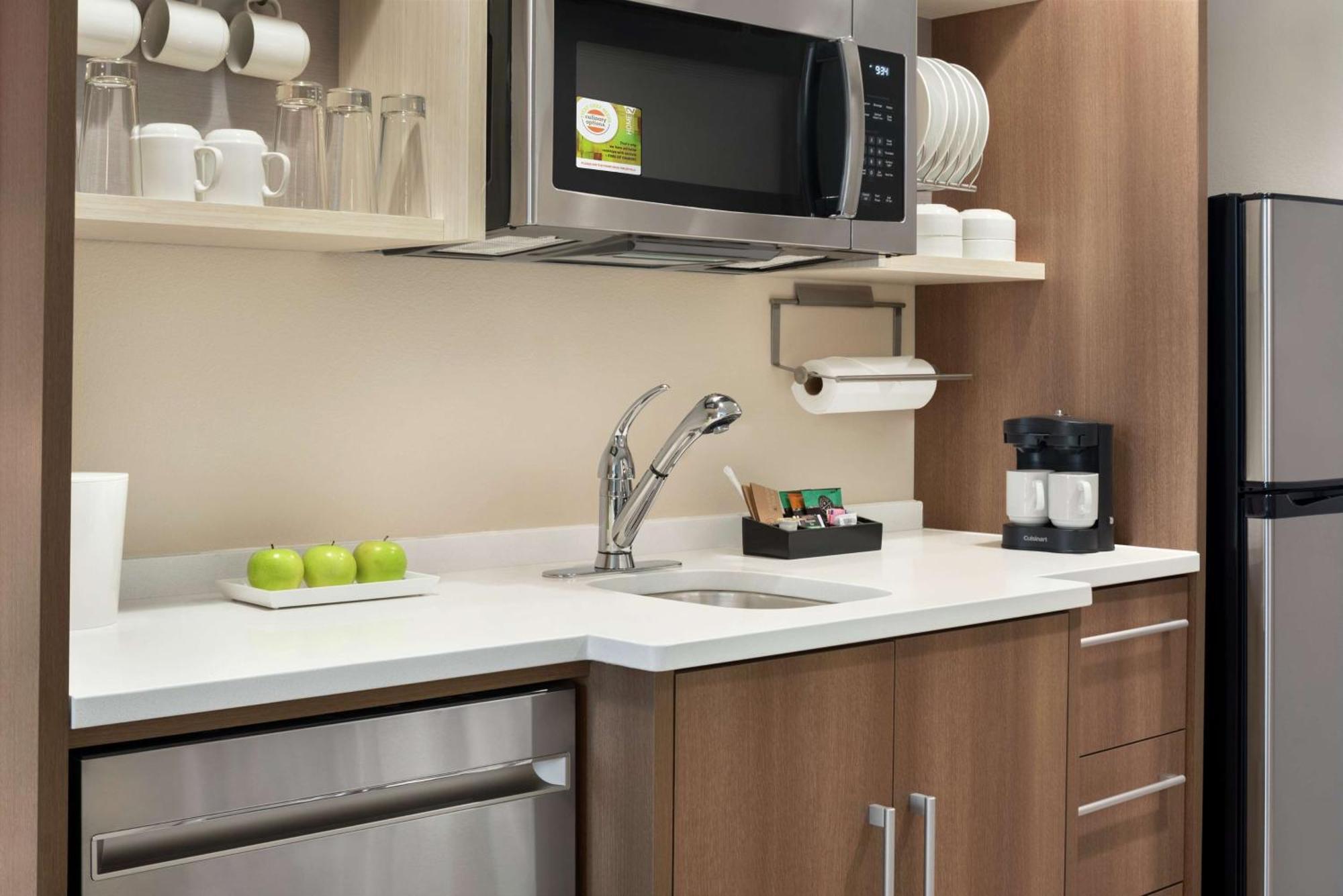 Home2 By Hilton Overland Park, Ks Overland Park